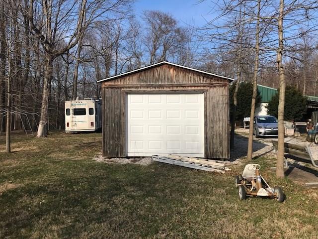 1160 Hinson Road Martinsville, IN 46151 - Photo 12 of 35 Gallery Image 12