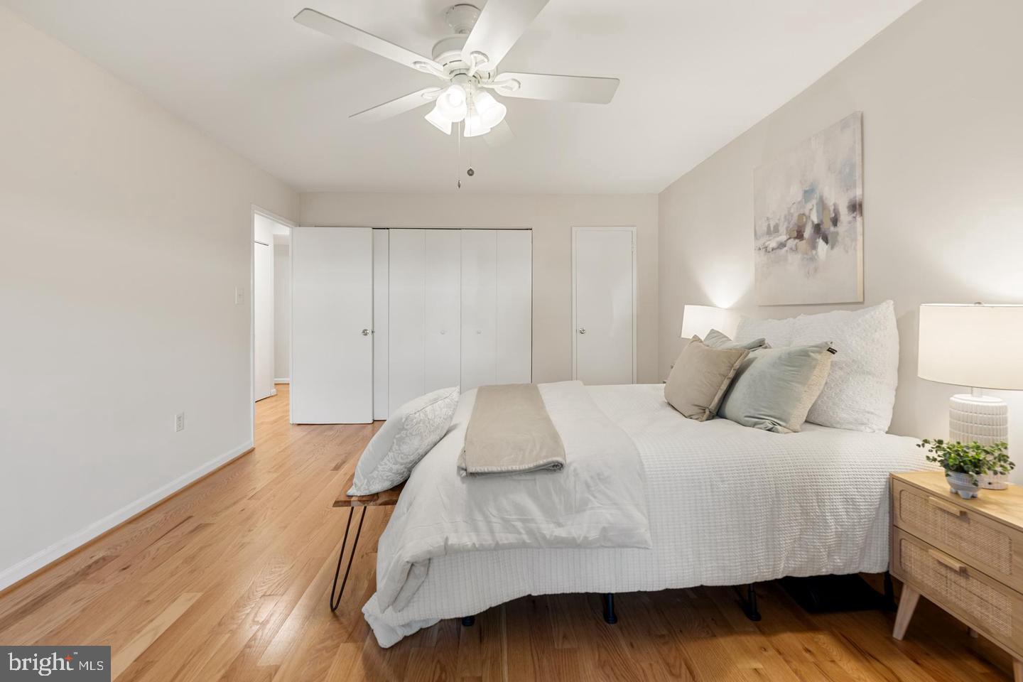 1300 South Arlington Ridge Road, Unit 314 Arlington, VA 22202 - Photo 13 of 34 Primary Bedroom