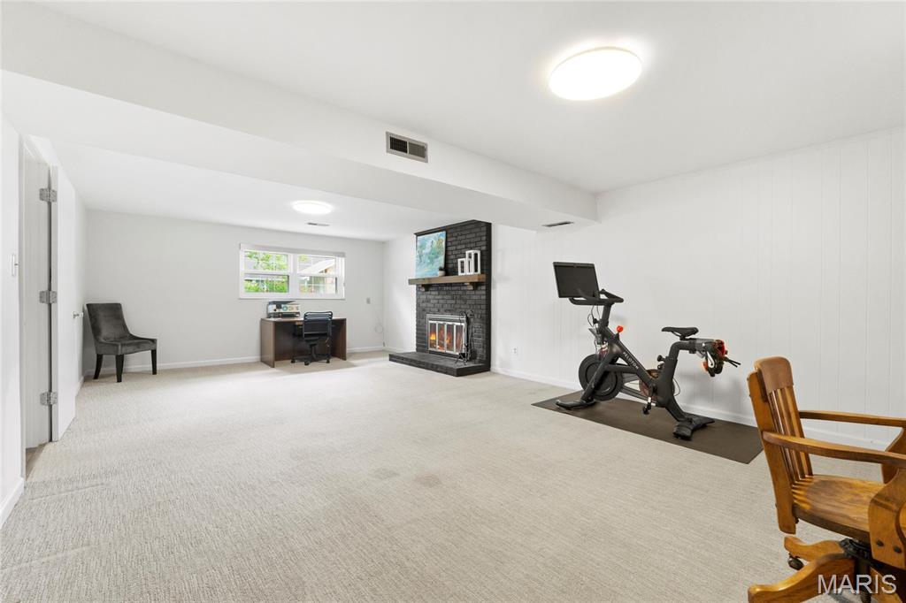 1064 Pinrun Drive Ballwin, MO 63011 - Photo 23 of 35