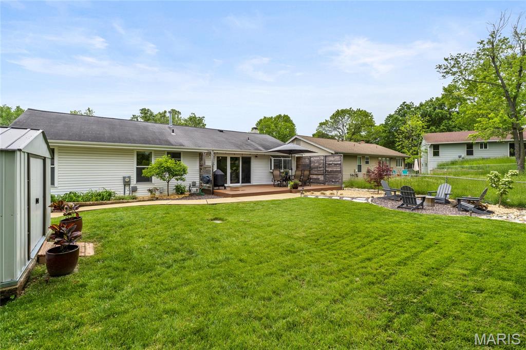 1064 Pinrun Drive Ballwin, MO 63011 - Photo 32 of 35