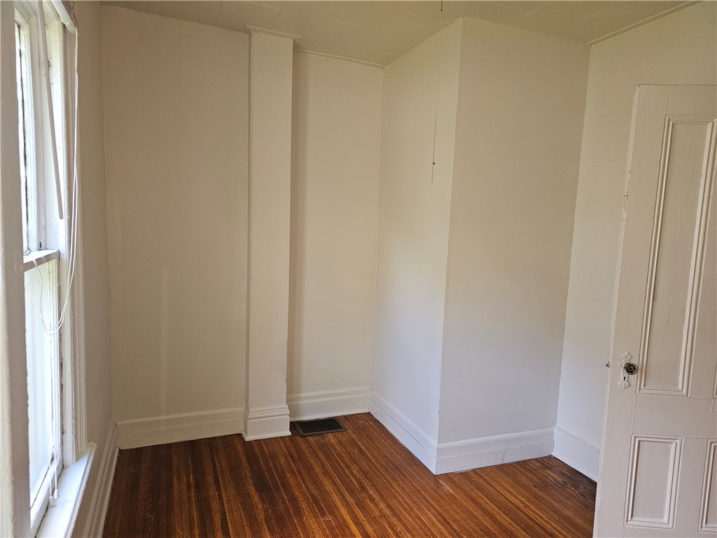 9 Rowley Street, Unit 3 Rochester, NY 14607 - Photo 19 of 21
