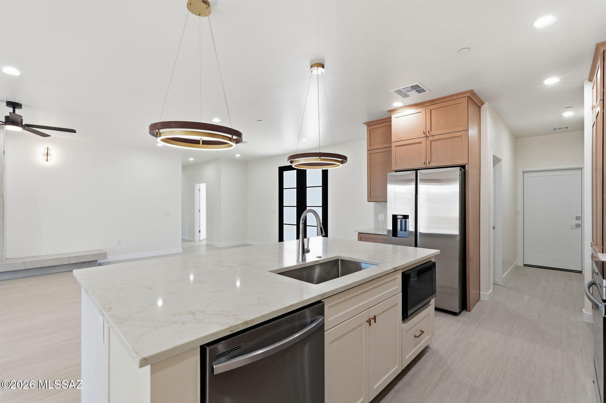 1042 West Roller Coaster Road Tucson, AZ 85704 - Photo 13 of 32 018_ListerPros