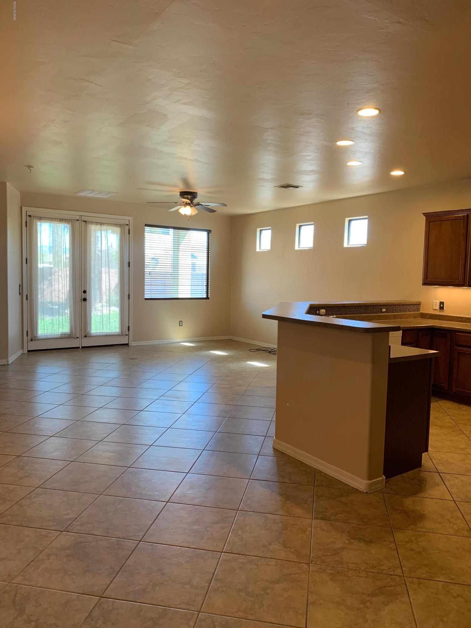 12268 West Reyher Farms Loop Marana, AZ 85653 - Photo 4 of 32