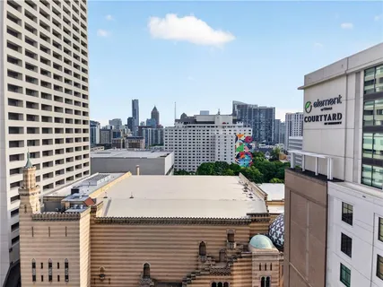 a picture of city view