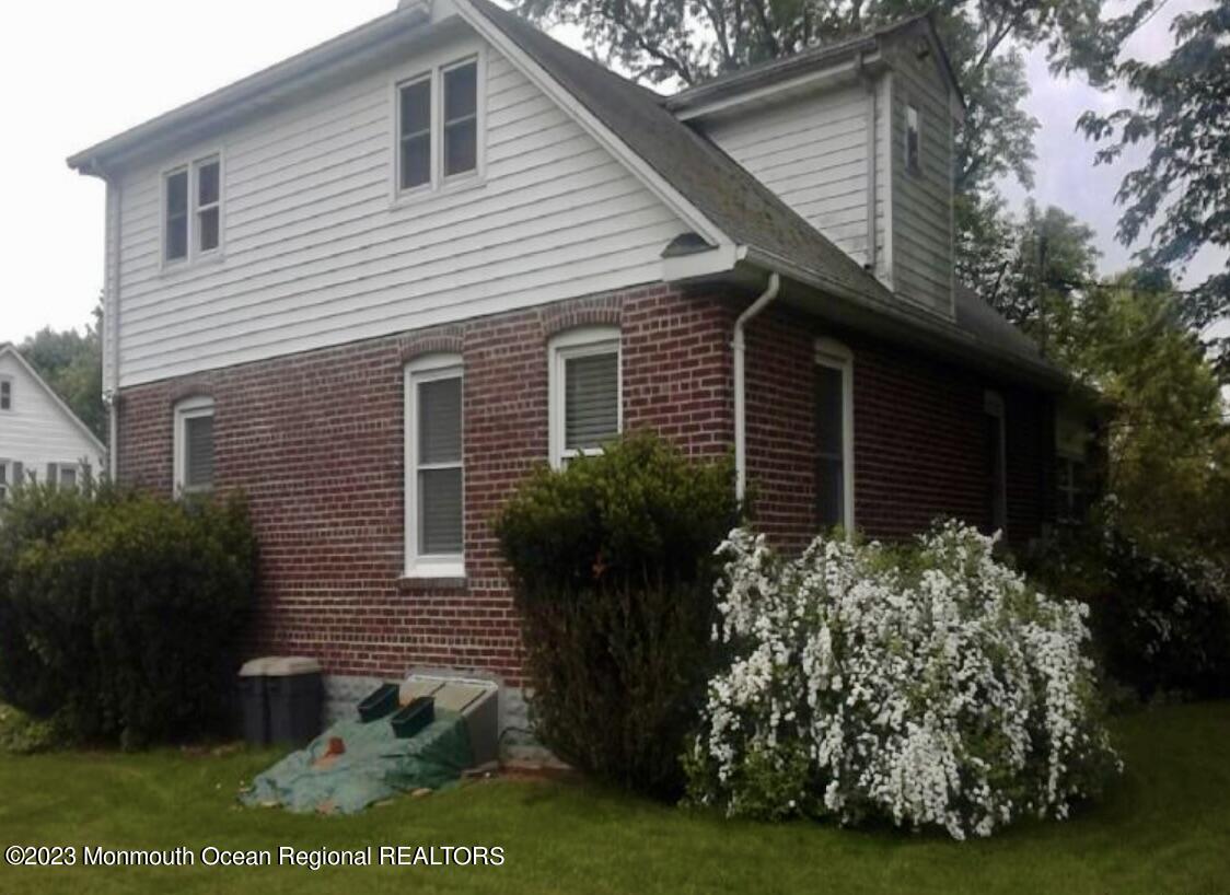 265 County Road 537 Colts Neck, NJ 07722 - Photo 2 of 19 Back of House