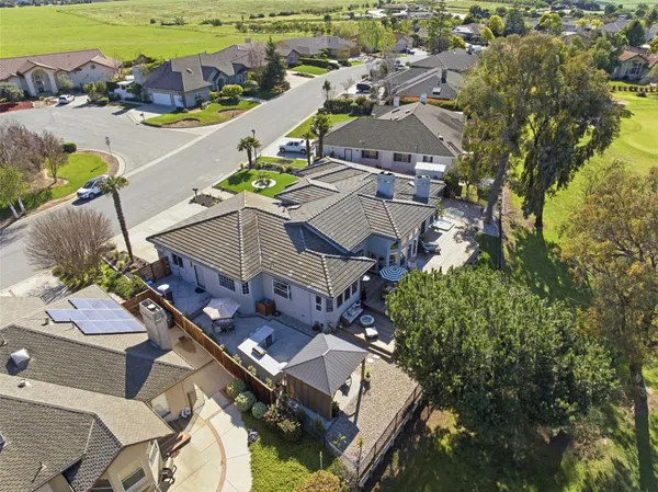 $1,299,999 | 1355 Sonnys Way, Hollister, CA 95023