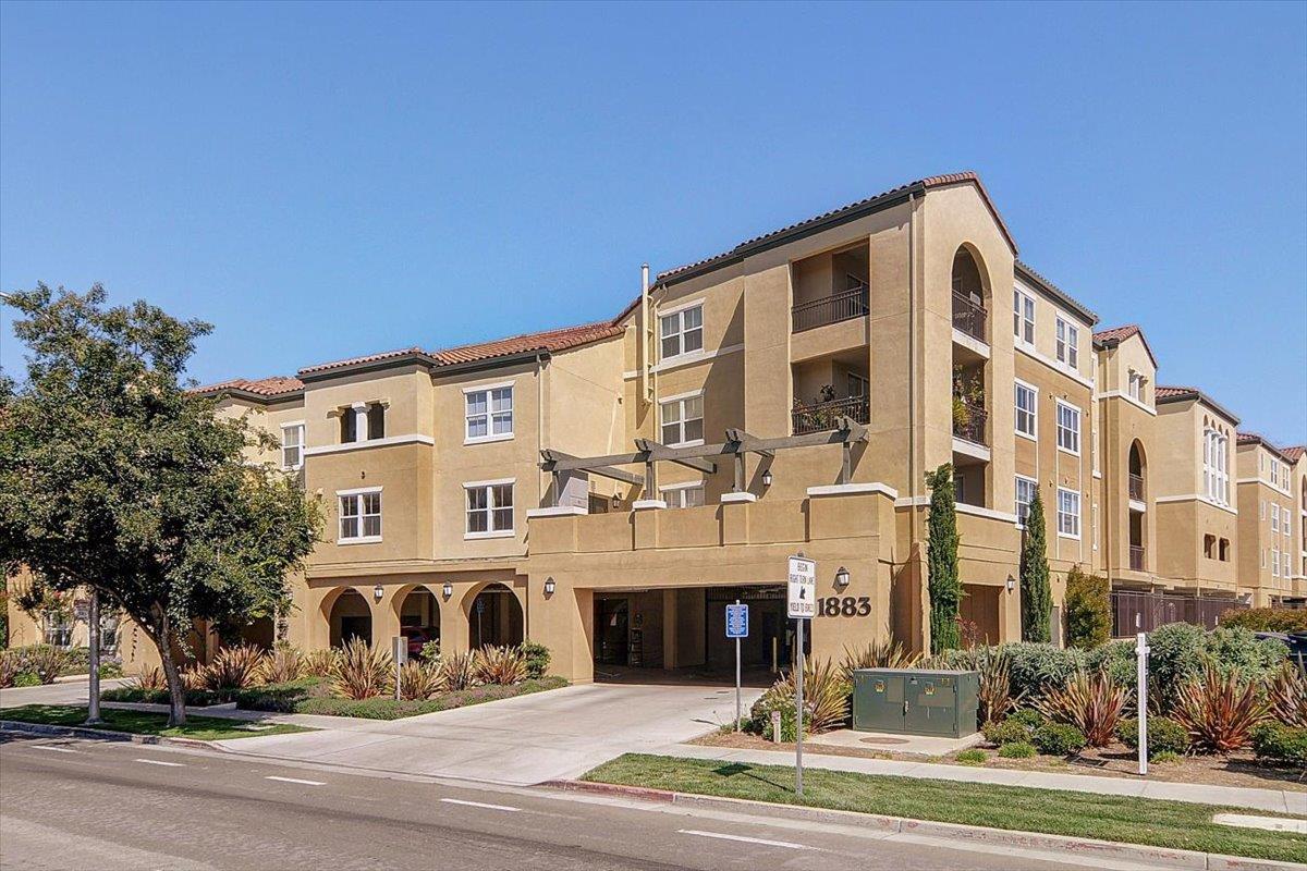 1883 Agnew Road, Unit 341 Santa Clara, CA 95054 - Photo 34 of 38 a front view of a building