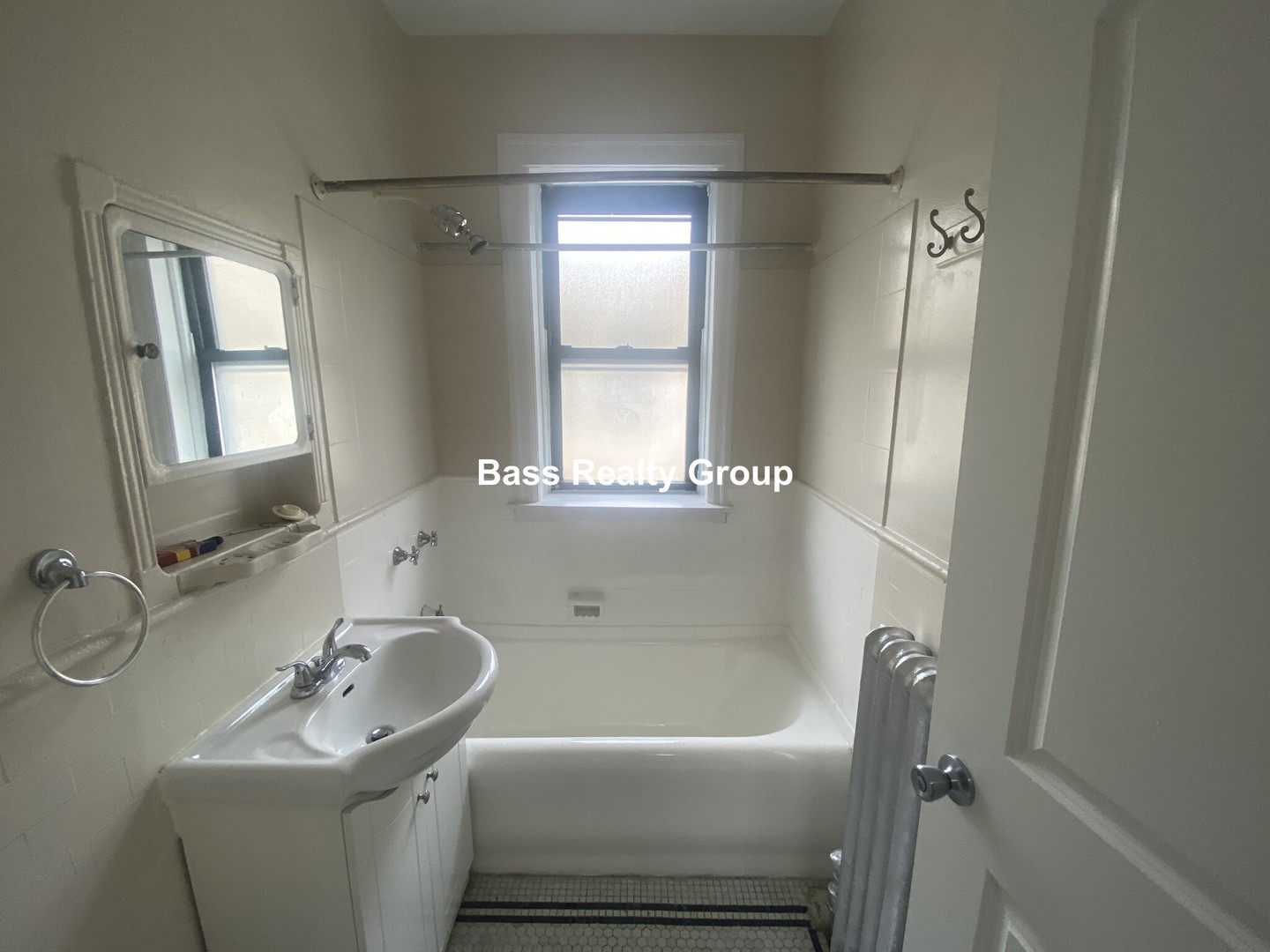 5120 South Harper Avenue, Unit B11 Chicago, IL 60615 - Photo 12 of 22