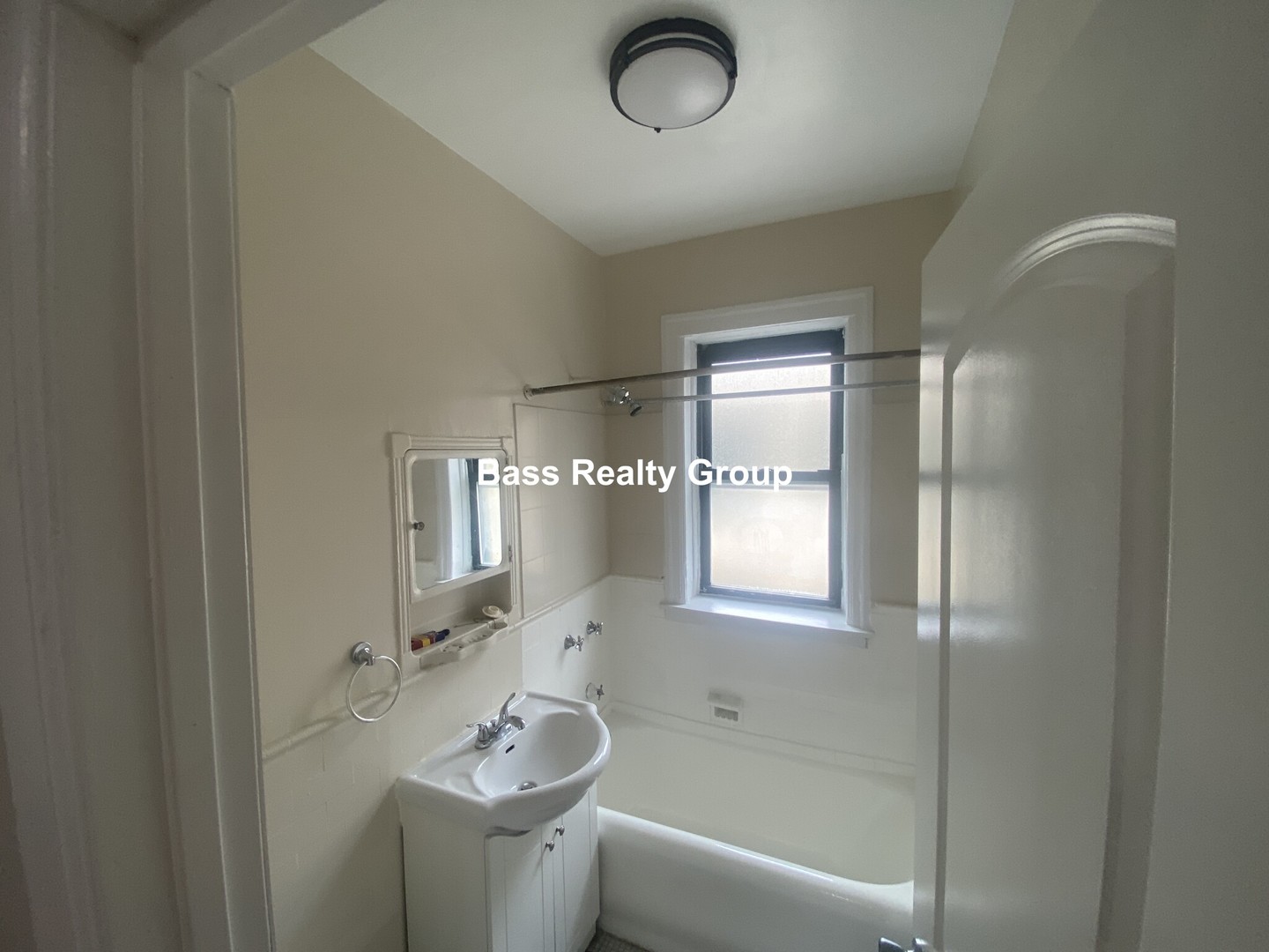 5120 South Harper Avenue, Unit B11 Chicago, IL 60615 - Photo 13 of 22