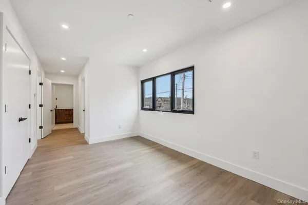 $5,200 | 325 Manville Road, Unit 101, Pleasantville, NY 10570