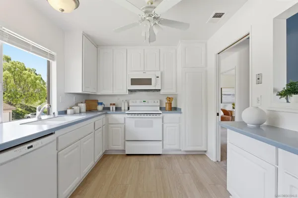 $625,000 | 17430 Plaza Otonal, San Diego, CA 92128