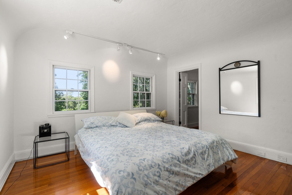 120 Collins Road Newton, MA 02468 - Photo 18 of 42