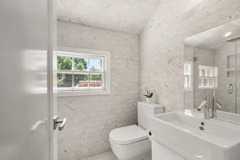 $2,399,000 | 120 Collins Road, Newton, MA 02468