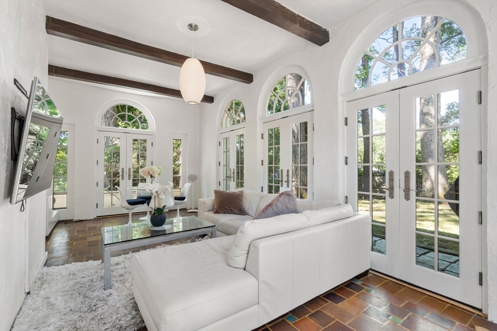 120 Collins Road Newton, MA 02468 - Photo 8 of 42