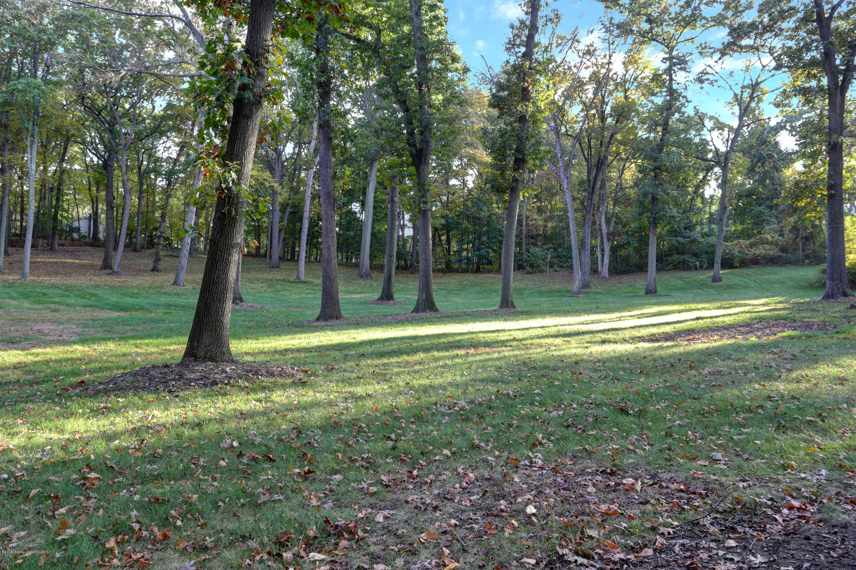 623 Cooper Road Middletown, NJ 07716 - Photo 3 of 34 7