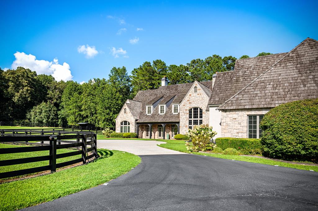 640 A J Land Road Canton, GA 30115 - Photo 11 of 94 Gallery Image 11