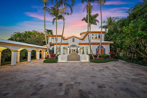 $11,985,000 | 2929 Marys Way, West Palm Beach, FL 33410