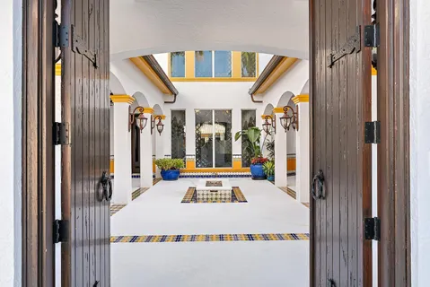 $11,985,000 | 2929 Marys Way, West Palm Beach, FL 33410