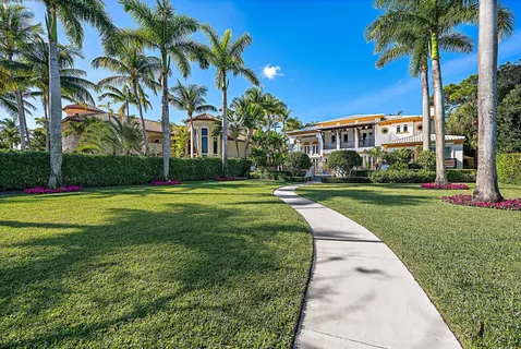 $11,985,000 | 2929 Marys Way, West Palm Beach, FL 33410