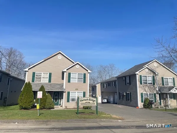 $379,000 | 67 Sheridan Street, Unit 8, Danbury, CT 06810