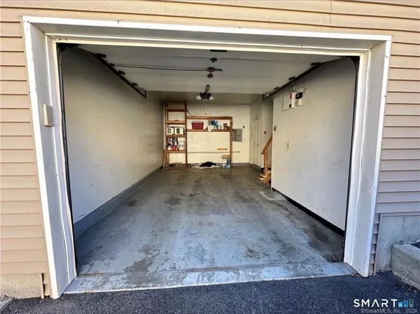 $379,000 | 67 Sheridan Street, Unit 8, Danbury, CT 06810