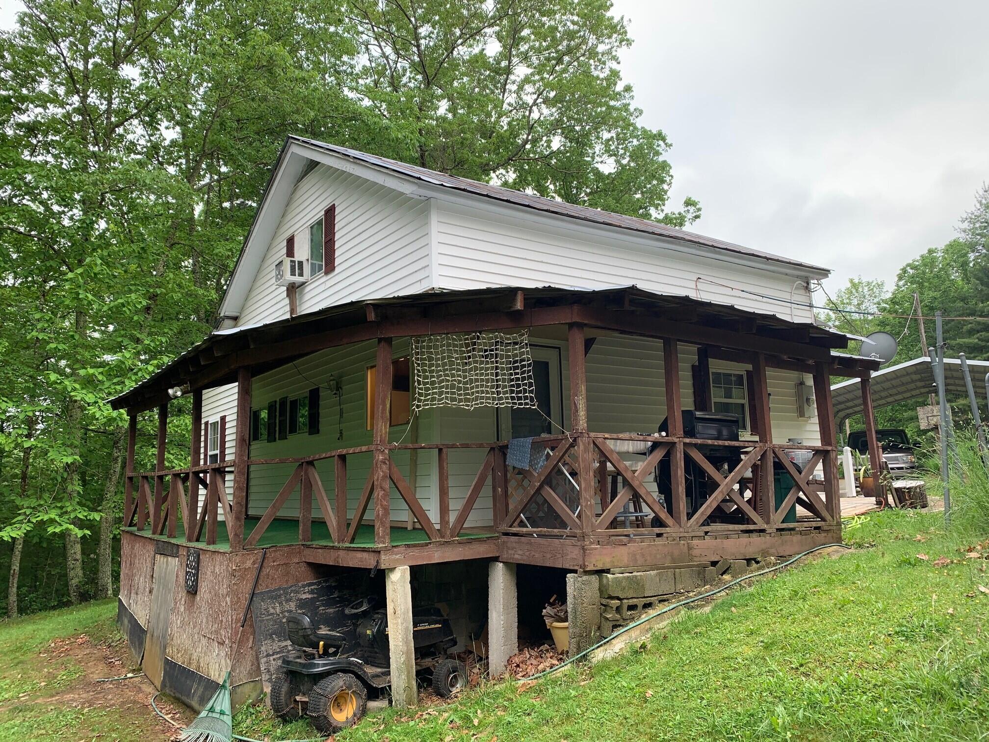 138 Deer Run Road Gap Mills, WV 24941 - Photo 3 of 32 Gallery Image 3