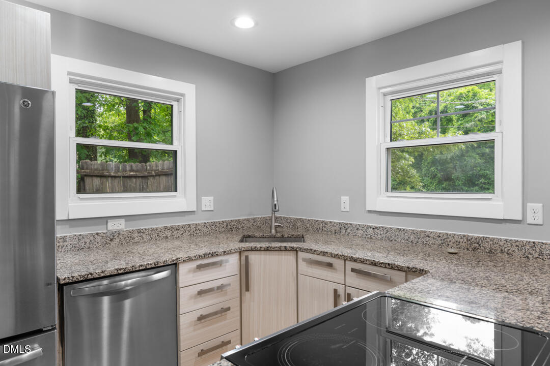 3014 Ruth Street Durham, NC 27704 - Photo 10 of 29
