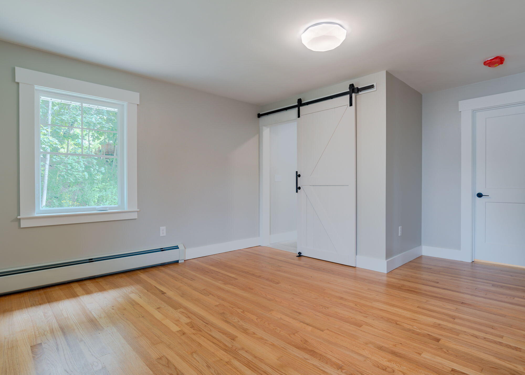 44 Bellaire Road South Portland, ME 04106 - Photo 15 of 38 Full bath and 2 closets