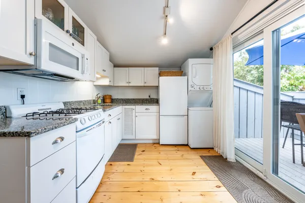$439,000 | 251 Shore Drive, Unit D1, Mashpee, MA 02649