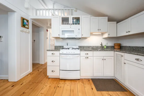 $439,000 | 251 Shore Drive, Unit D1, Mashpee, MA 02649