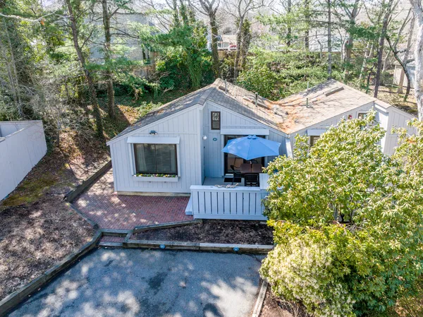 $439,000 | 251 Shore Drive, Unit D1, Mashpee, MA 02649