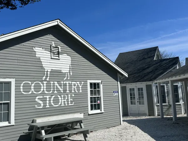 $439,000 | 251 Shore Drive, Unit D1, Mashpee, MA 02649