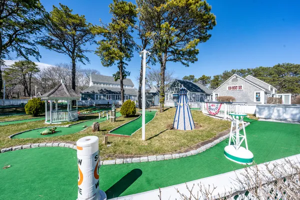 $439,000 | 251 Shore Drive, Unit D1, Mashpee, MA 02649
