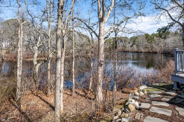 $439,000 | 251 Shore Drive, Unit D1, Mashpee, MA 02649