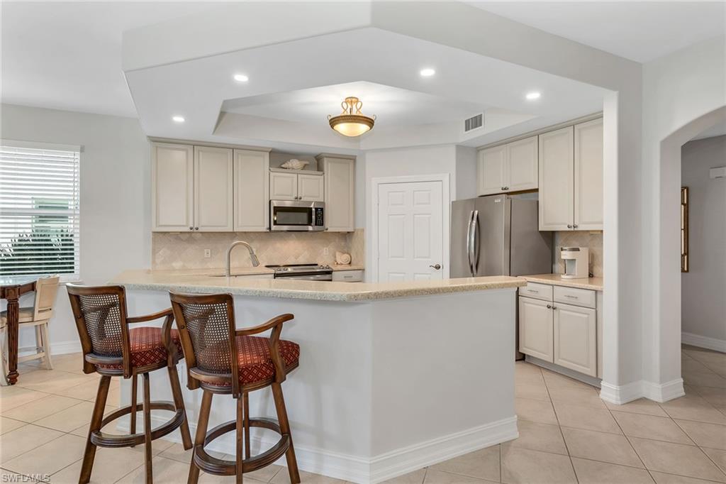 1285 Rialto Way, Unit 102 Naples, FL 34114 - Photo 9 of 49 Gallery Image 9