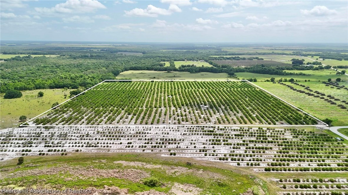 Crewsville Road Zolfo Springs, FL 33890 - Photo 4 of 34 a view of a city