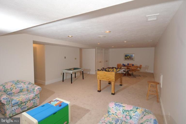 1214 Tottenham Court Reston, VA 20194 - Photo 13 of 13