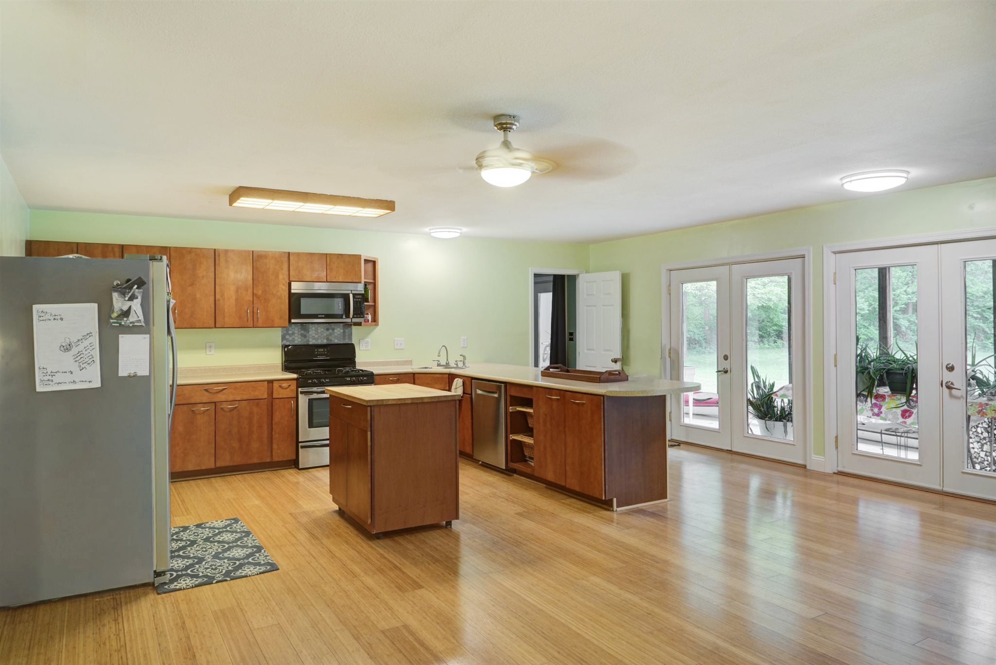 11 East Levi Lee Road Warsaw, IN 46582 - Photo 9 of 19 Gallery Image 9