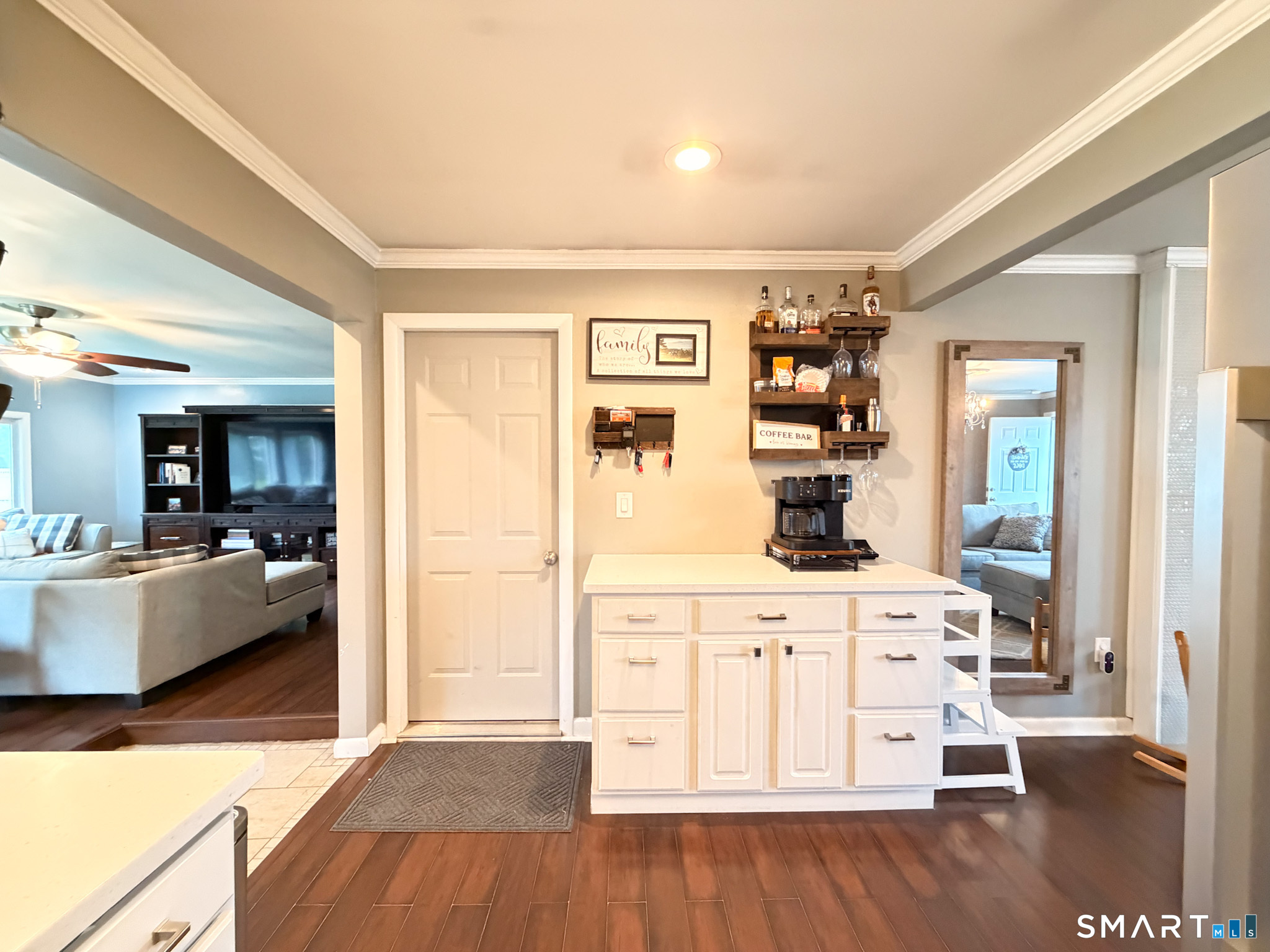 145 Indian Field Road Groton, CT 06340 - Photo 8 of 27