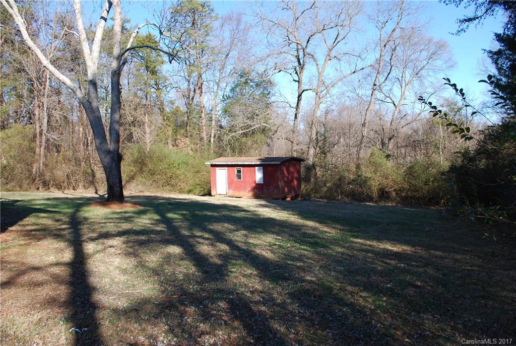 137 Country View Road Statesville, NC 28625 - Photo 12 of 12 Gallery Image 12