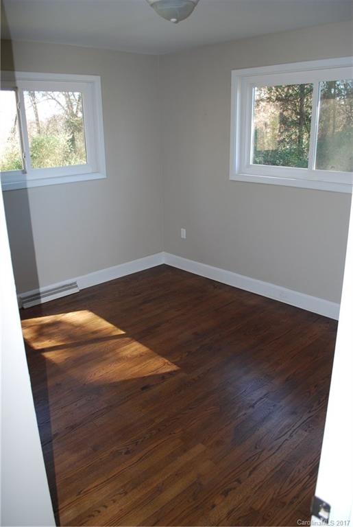 137 Country View Road Statesville, NC 28625 - Photo 10 of 12 Gallery Image 10