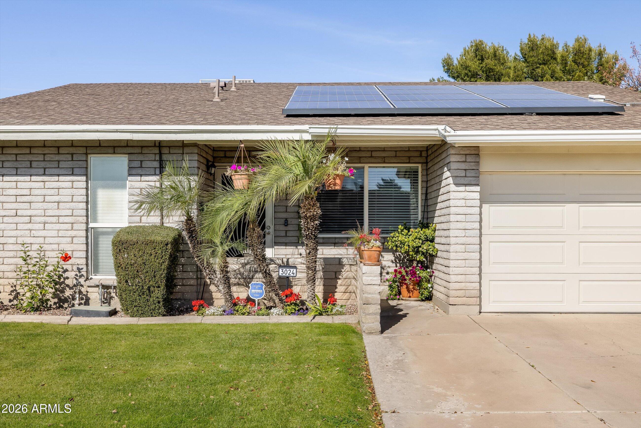 3024 West Wagoner Road Phoenix, AZ 85053 - Photo 2 of 34 a front view of a house