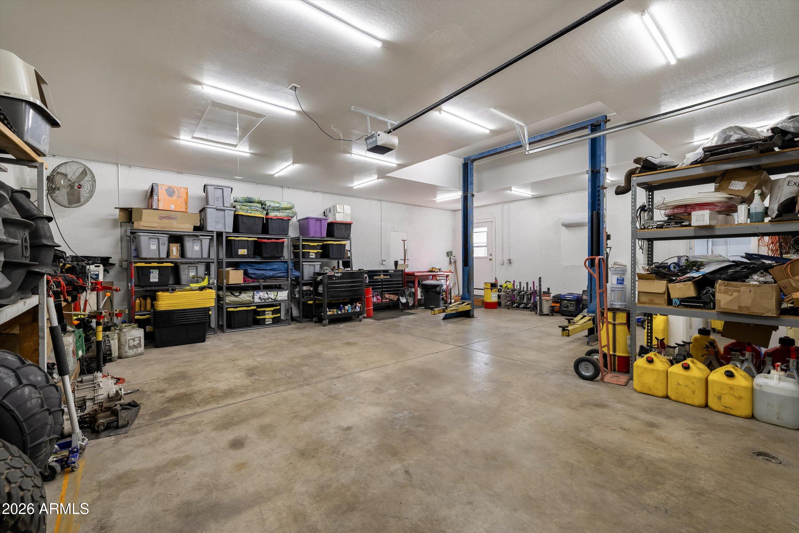 3024 West Wagoner Road Phoenix, AZ 85053 - Photo 23 of 34 a view of a room with gym equipment