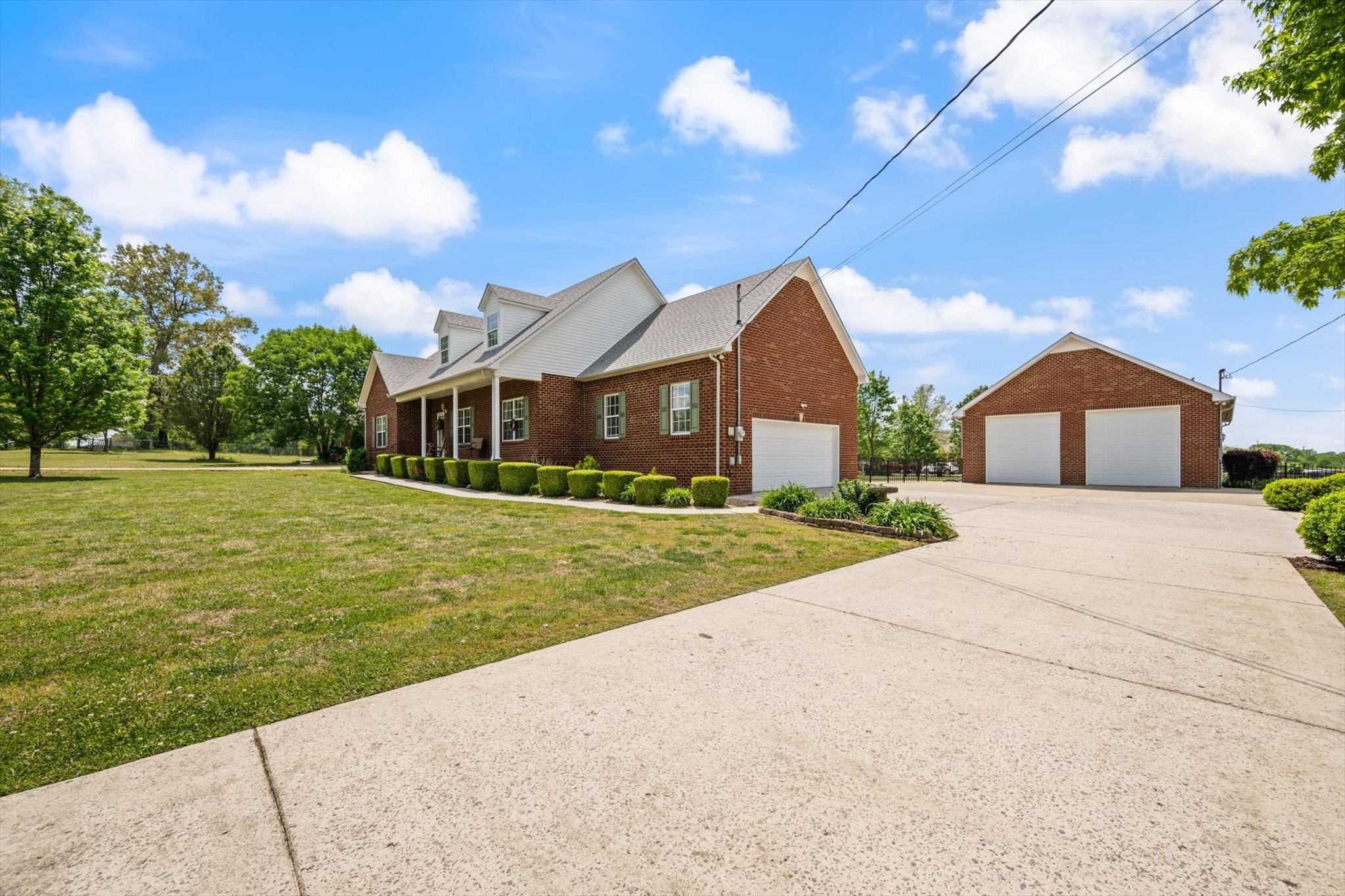 637 Coopertown Road Unionville, TN 37180 - Photo 4 of 36