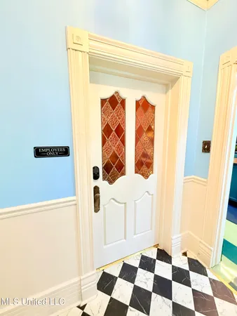 $389,000 | 433 South Main Street, Grenada, MS 38901