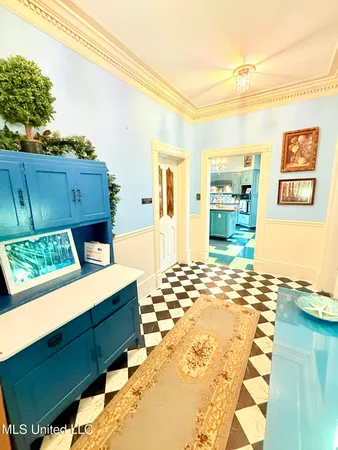 $389,000 | 433 South Main Street, Grenada, MS 38901