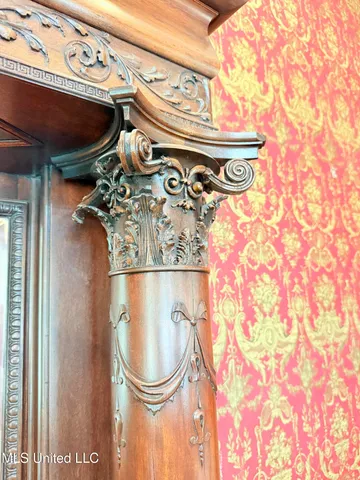 $389,000 | 433 South Main Street, Grenada, MS 38901