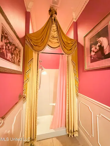 $389,000 | 433 South Main Street, Grenada, MS 38901