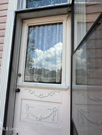 $389,000 | 433 South Main Street, Grenada, MS 38901