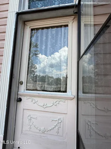 $389,000 | 433 South Main Street, Grenada, MS 38901